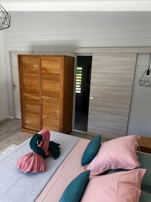 1 chambre, fer et planche à repasser, Wi-Fi, draps fournis