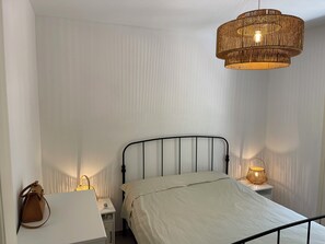 2 bedrooms, desk, WiFi, bed sheets - Seaside 2 bedrooms condo villa with seaview rooftop & balcony - family relax (Nardò)