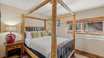 3 chambres, fer et planche à repasser, lit parapluie, Wi-Fi gratuit