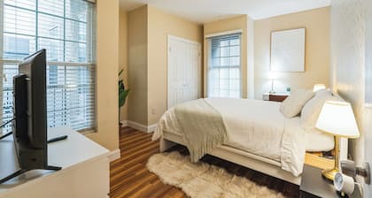 Elegant 2-bedroom apartment in Central Philadelphia