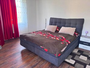 Apartamento | 1 quarto, roupa de cama