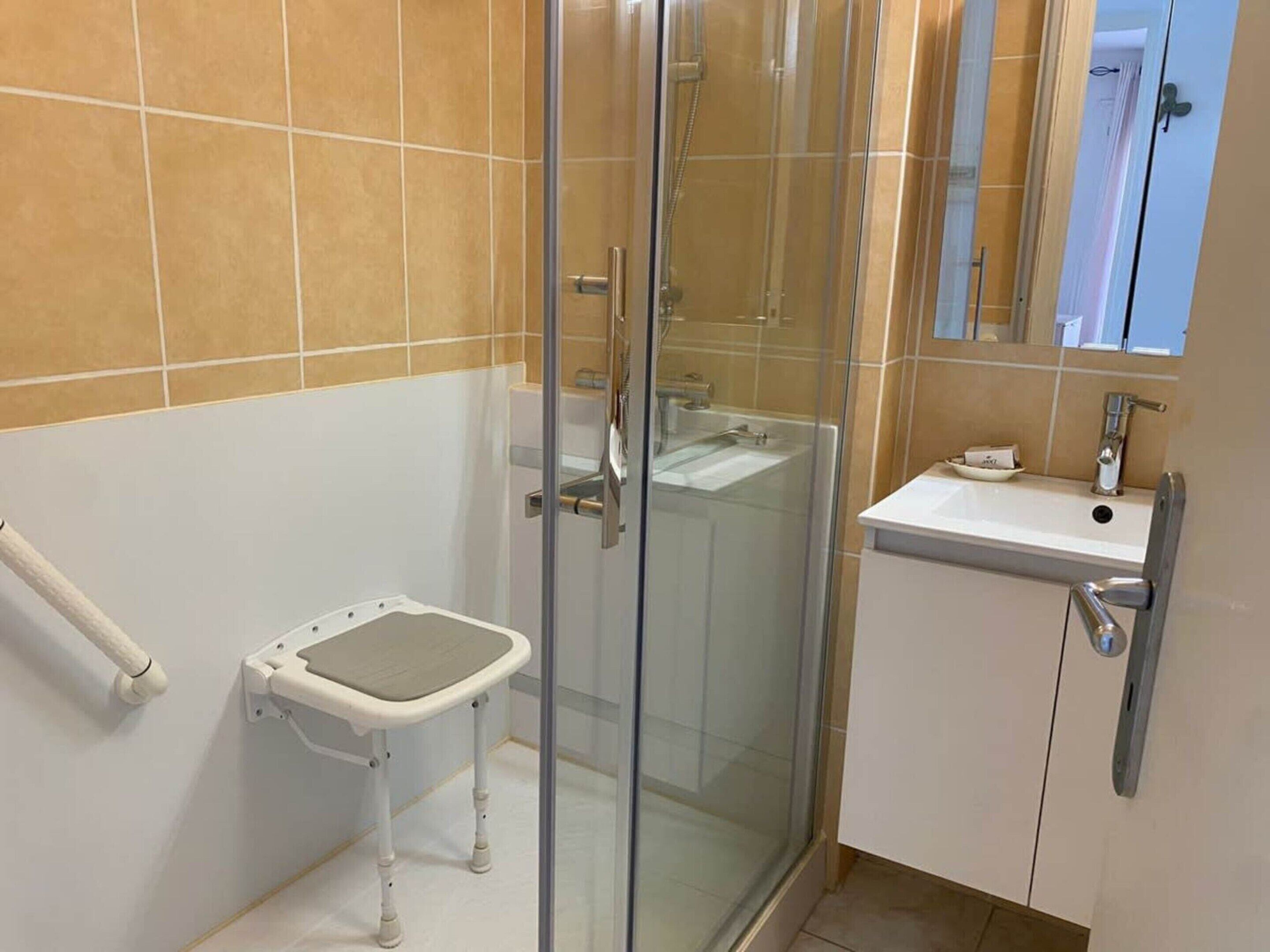 Apartemen | Kamar mandi