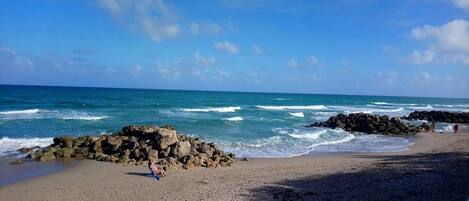 Sun loungers, beach towels