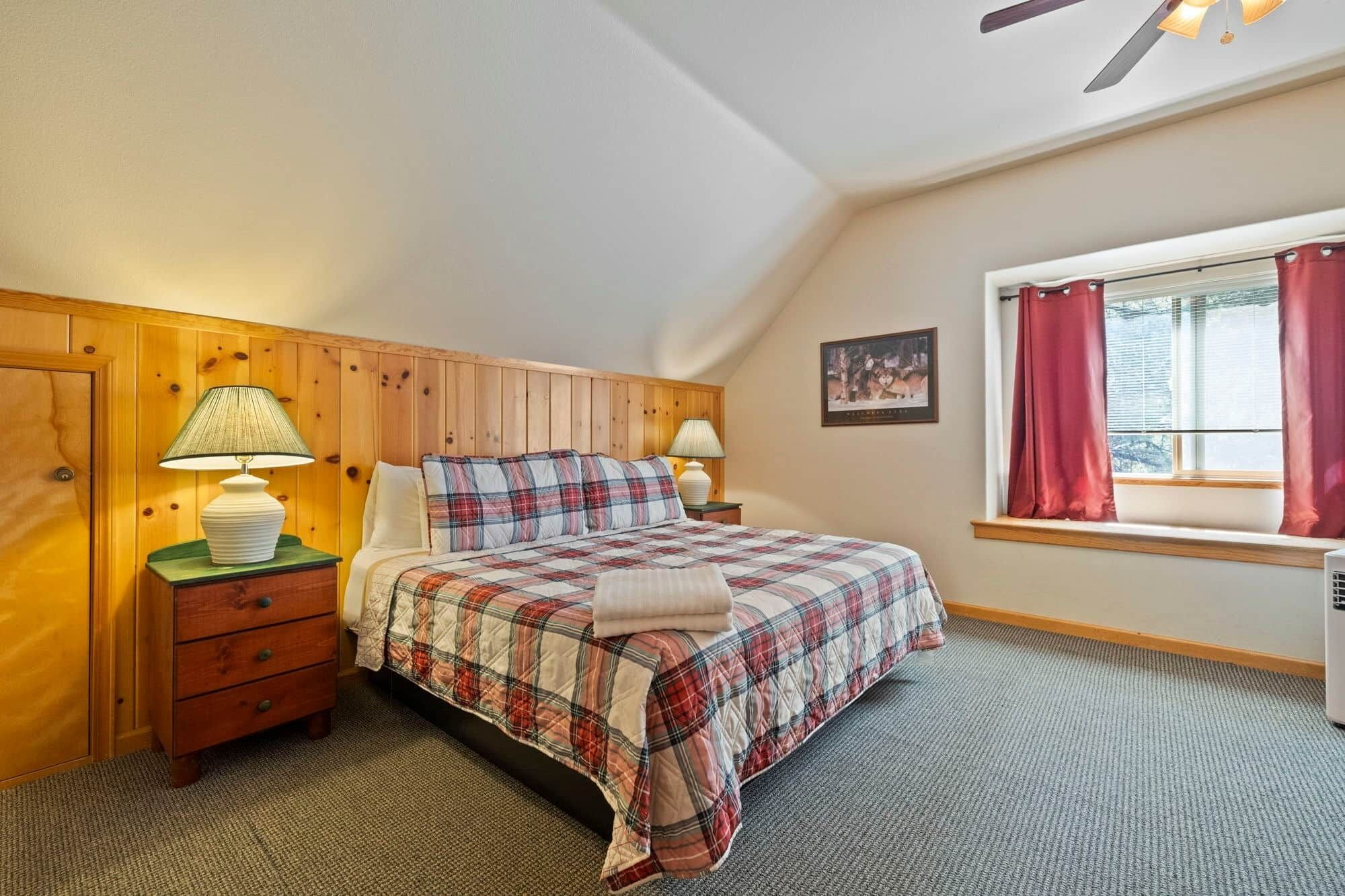 3 bedrooms, WiFi, bed sheets
