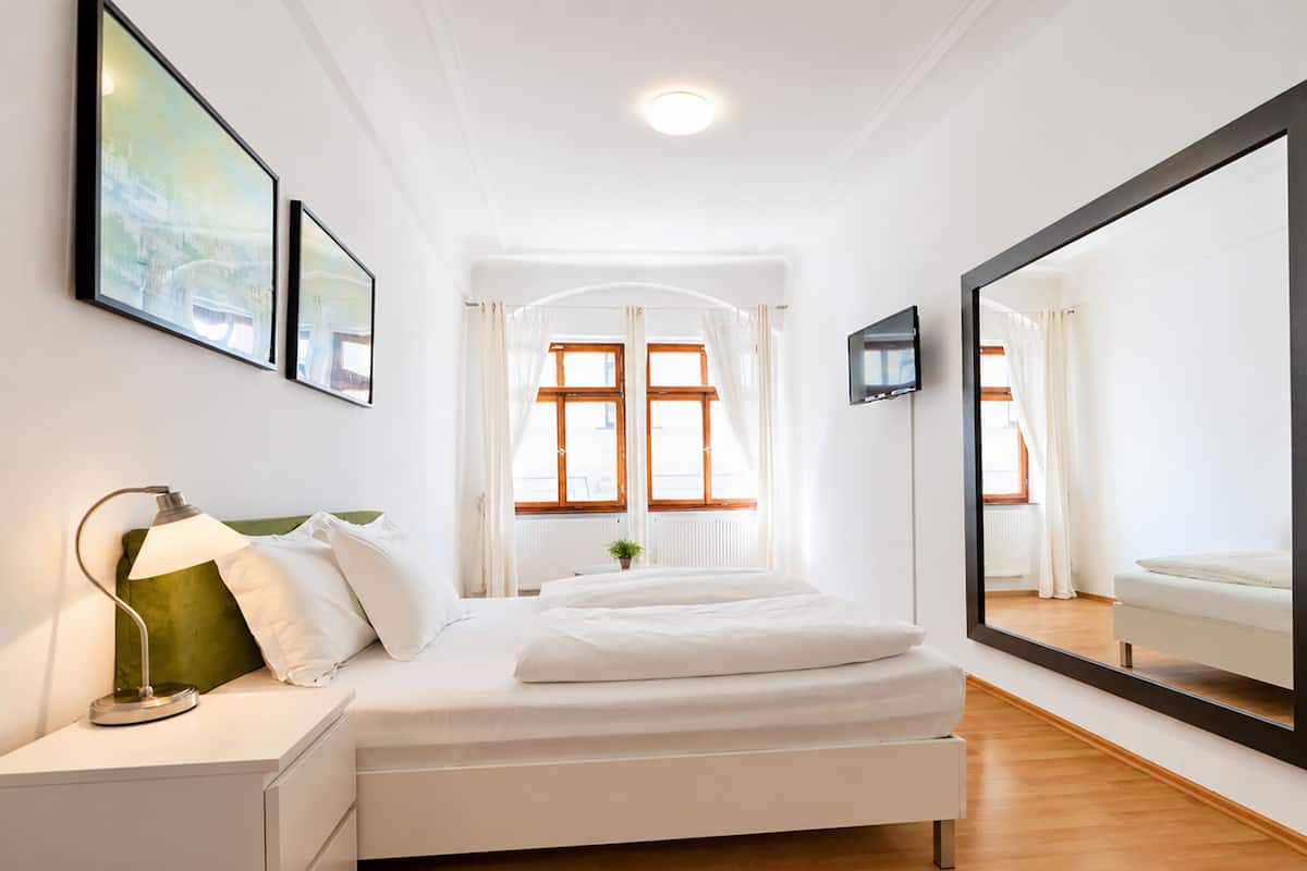 Superior Double Room, City View | Desk, laptop workspace, iron/ironing board (on request), WiFi (free)