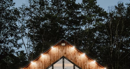 Modern Artistic Lux New Chalet with pond and fire pit in Narrowsburg