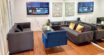 Spacious Pool Home 4BD/3BA