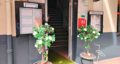 Appart N°8, T3 APPART HOTEL COMBES