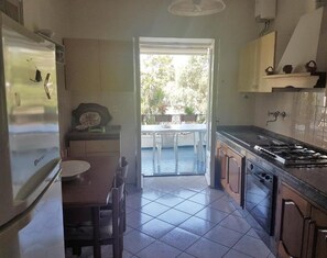 Microwave, oven, stovetop