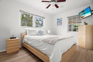 4 chambres, fer et planche à repasser, lit de bébé portatif, Wi-Fi