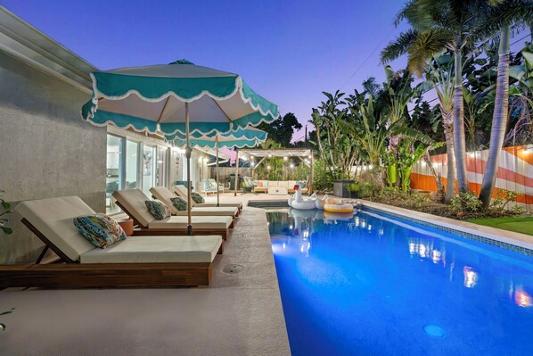 Outdoor pool, a heated pool