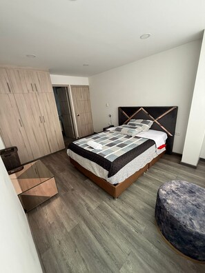 3 habitaciones, wifi y ropa de cama 