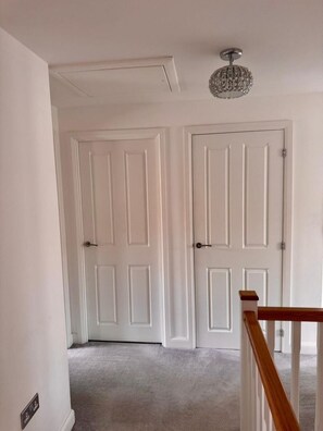 House, 4 Bedrooms, Garden View | Interior