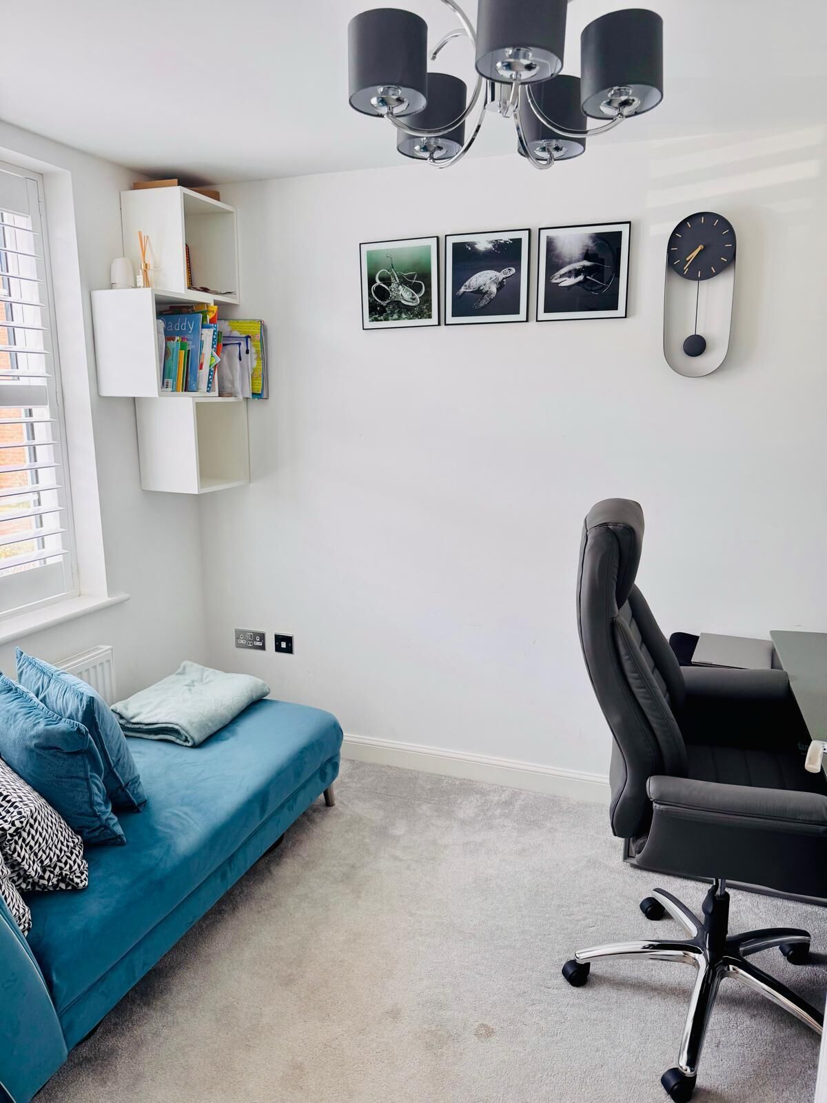 House, 4 Bedrooms, Balcony, Garden View | Living area
