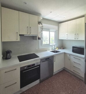 Microwave, oven, stovetop, dishwasher