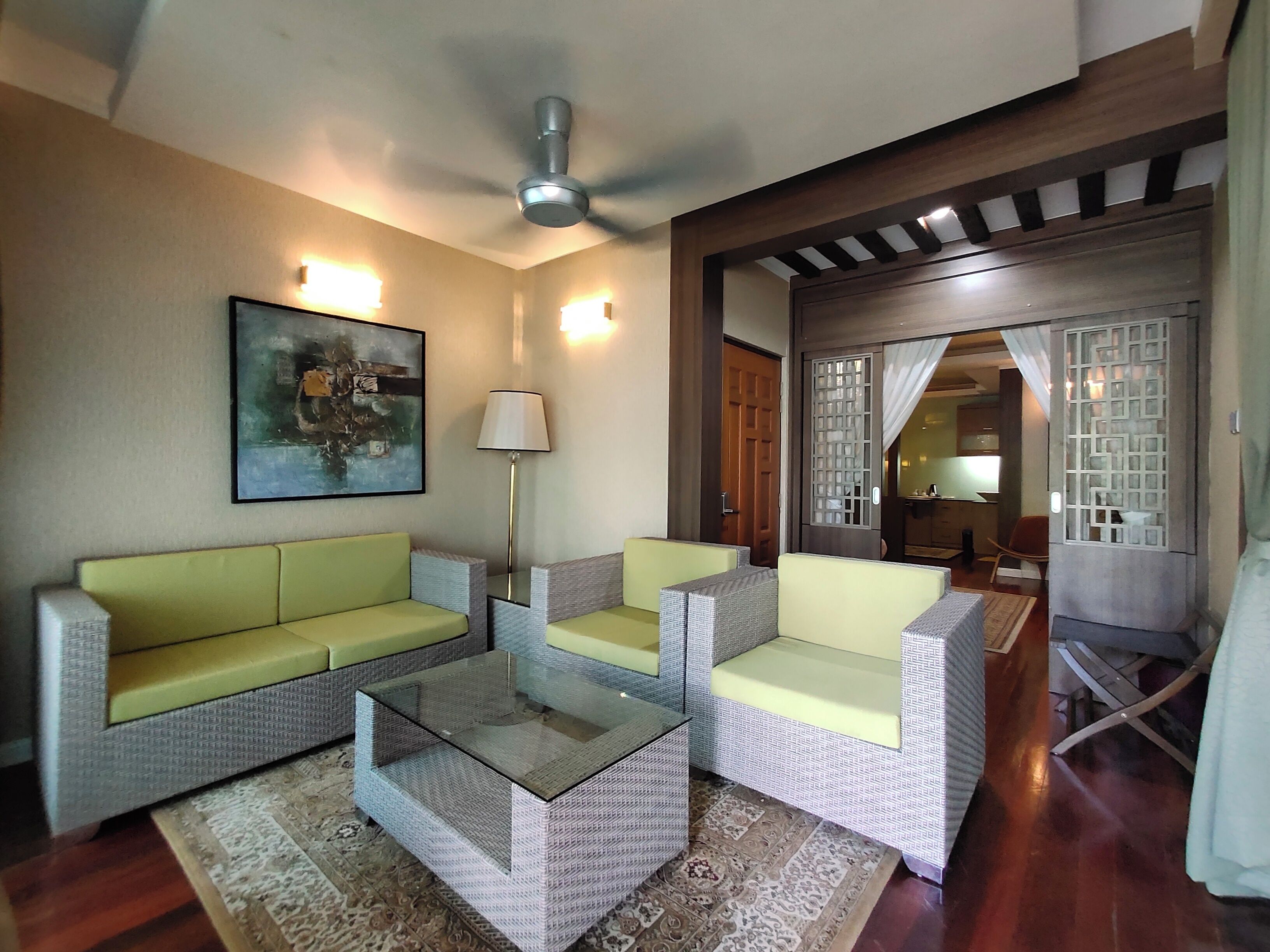 Kamar Triple Premium | Area keluarga