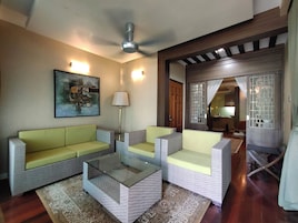 Premium Triple Room | Ruang tamu