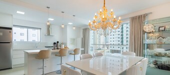 Apto 3 quartos alto padrão em BC - GTR0301