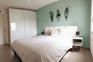 1 bedroom, desk, iron/ironing board, free WiFi