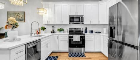 Microwave, oven, stovetop, dishwasher