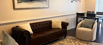 Secondary Suite In An Amazing Farmhouse with Swimming Pool and FirePit