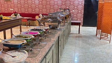 Desayuno buffet incluido todos los días