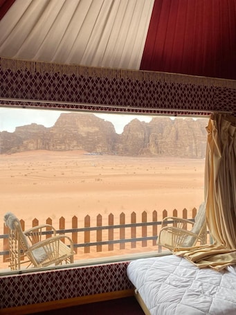 Caja de seguridad en la habitación y wifi gratis