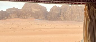 Whispers of the Stars Luxury Camp 