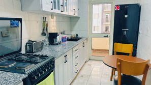 Micro-ondas, fogão, cooktop