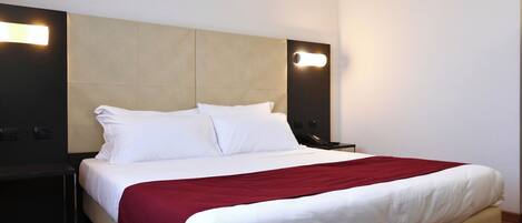 Coffres-forts dans les chambres, bureau