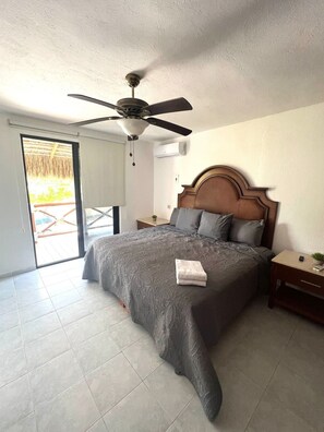 3 bedrooms, iron/ironing board, internet, bed sheets