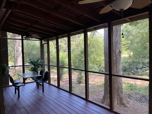 Charming 2-bedroom home in Easley