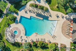Outdoor pool - Beachy Villa! Just Renovated/2 Min to Beach/Pools! (Gulfport)