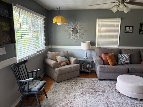 Rare find!  2-bedroom house with convenient location