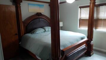 3 dormitorios, tabla de planchar con plancha, wifi y ropa de cama