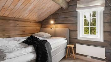 WiFi, bed sheets