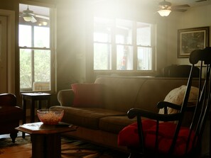 Smart TV, fireplace, stereo, computer monitors