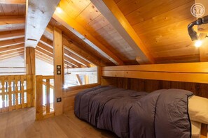 4 Schlafzimmer, Bügeleisen/Bügelbrett, Reisekinderbett, kostenloses WLAN