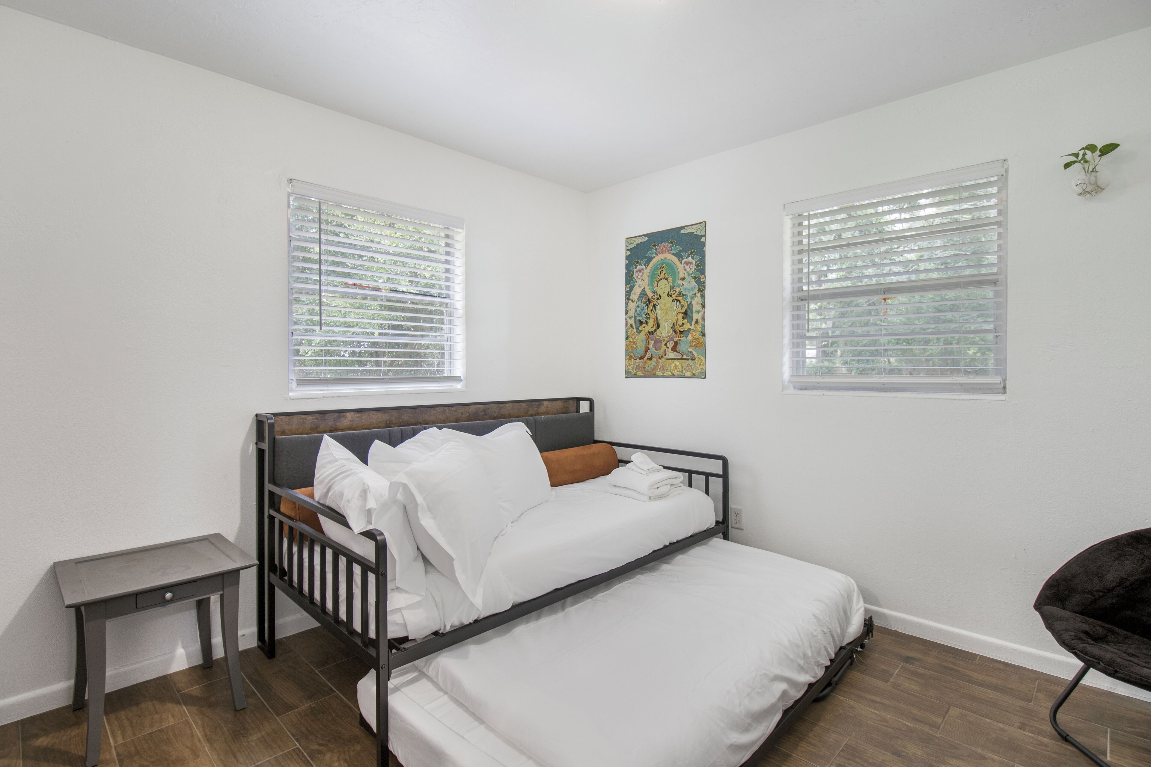 2 habitaciones, acceso a internet y ropa de cama 