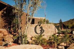 EntrĂ©e de lâhĂ©bergement