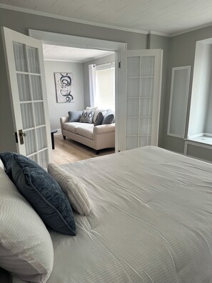 1 chambre, fer et planche à repasser, Wi-Fi, draps fournis