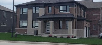 Brand new 2-bedroom Apartment with  AC/Heat in Brampton