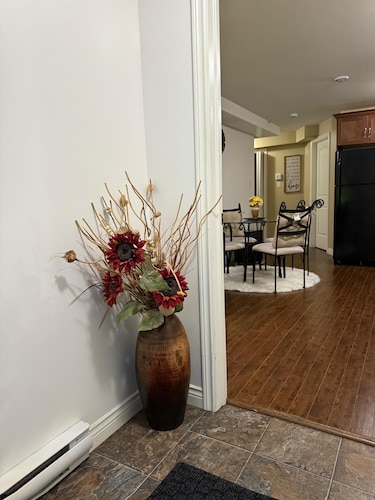 Cozy Two Bedroom Apartment in the heart of St. John's