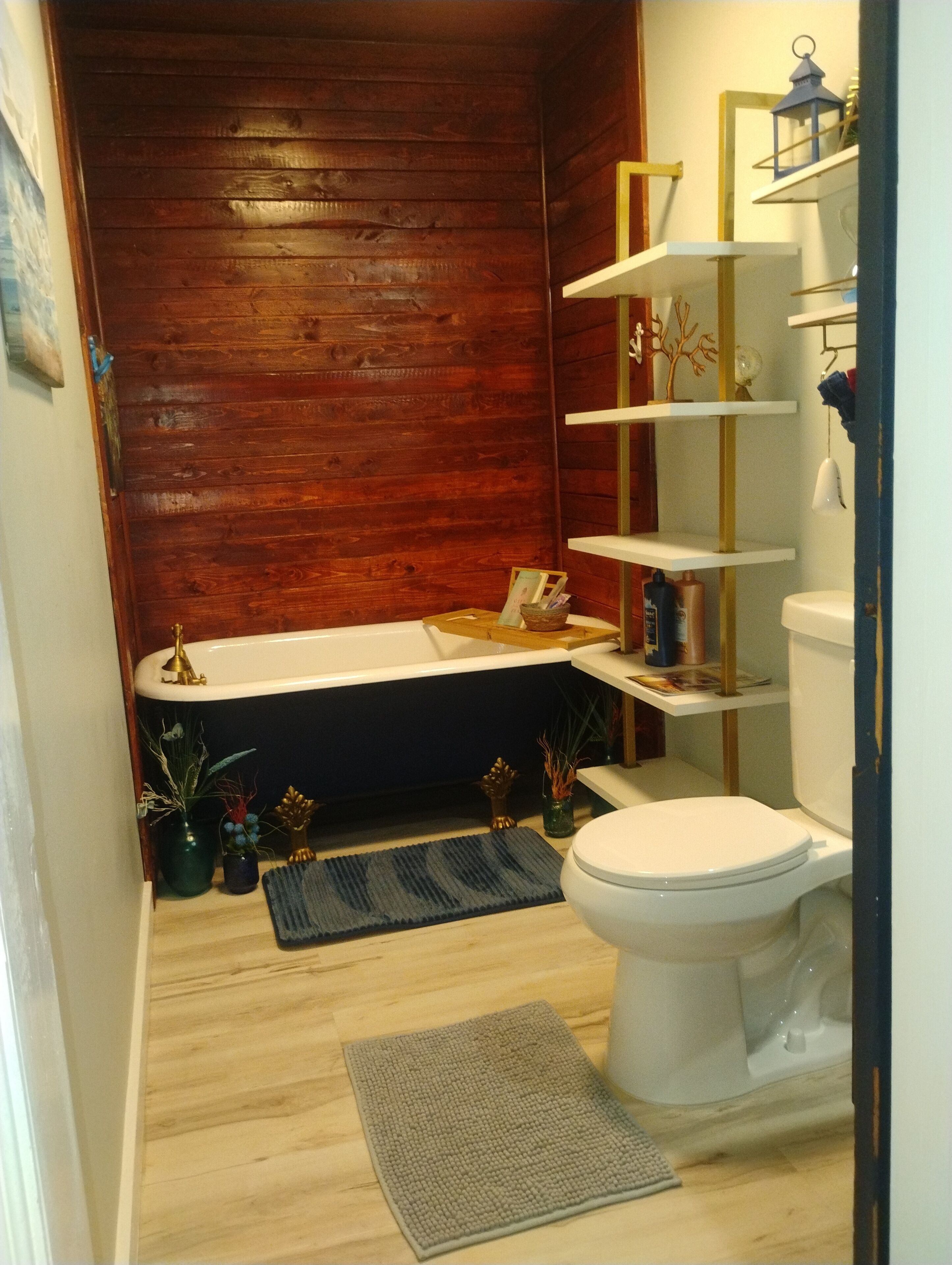 淋浴设施、吹风机、毛巾、肥皂