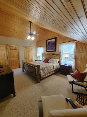 3 habitaciones, escritorio, tabla de planchar con plancha y wifi gratis 