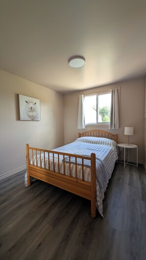 2 bedrooms, free WiFi, bed sheets