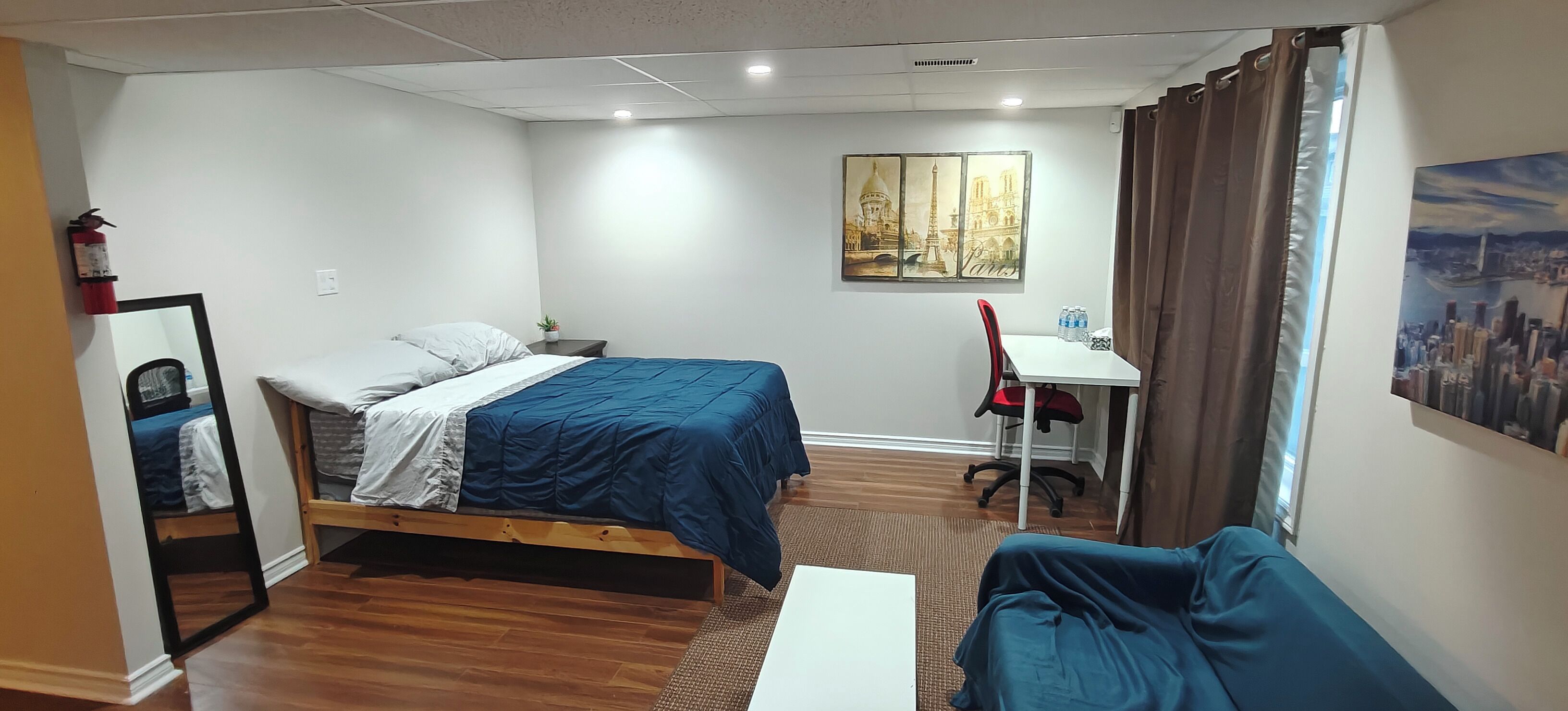 1 chambre, bureau, literie fournie