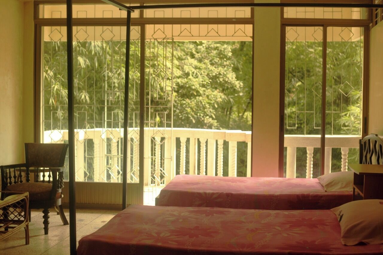 Deluxe Quadruple Room | Free WiFi