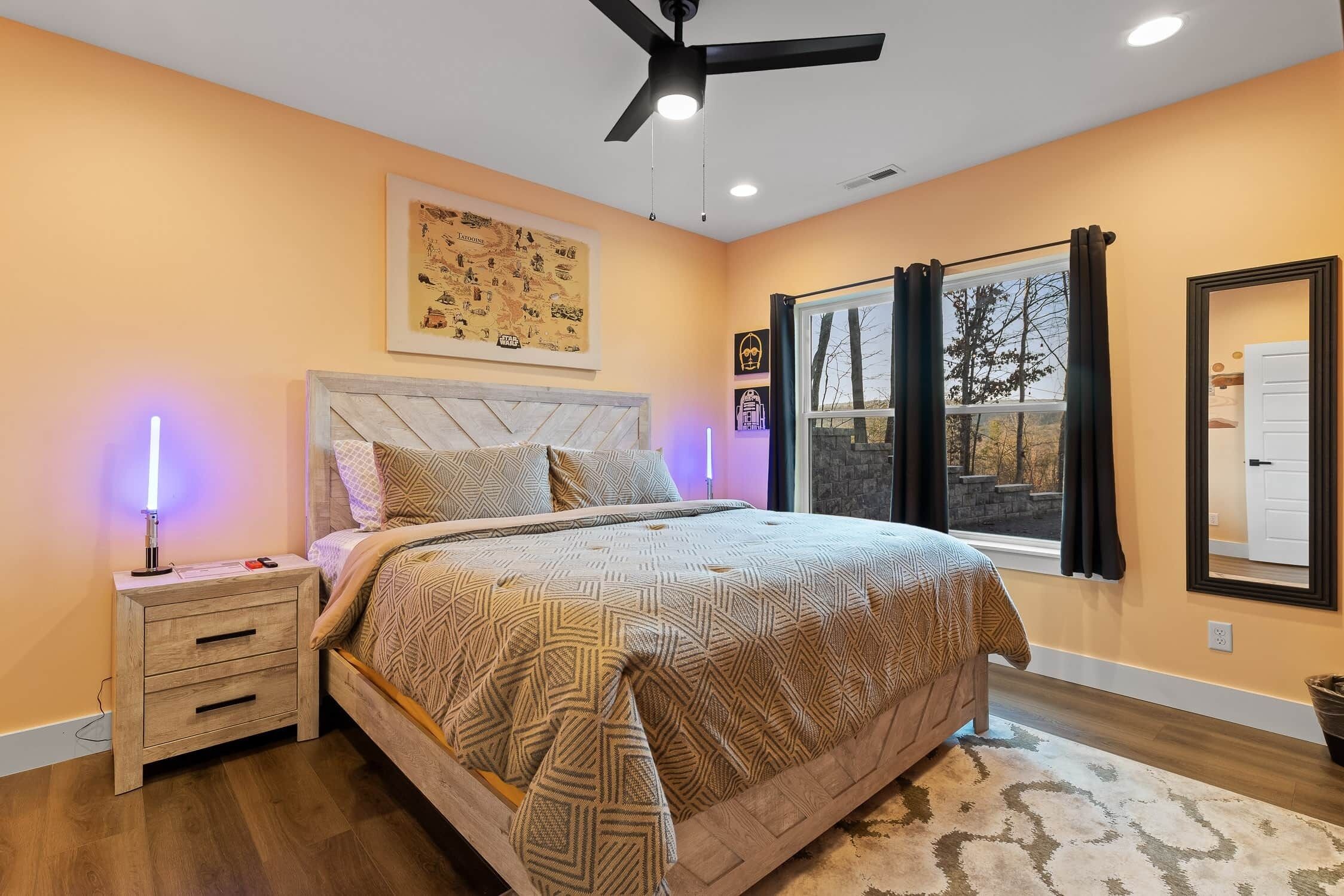 7 bedrooms, iron/ironing board, WiFi, bed sheets