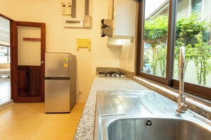 Villa, Balcony | Private kitchen